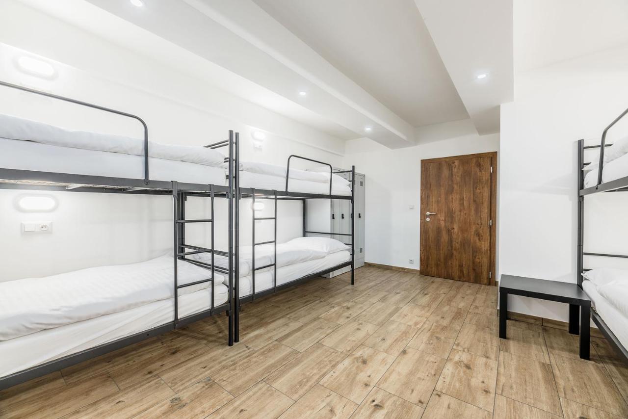 Hostel One Eperjes Kültér fotó